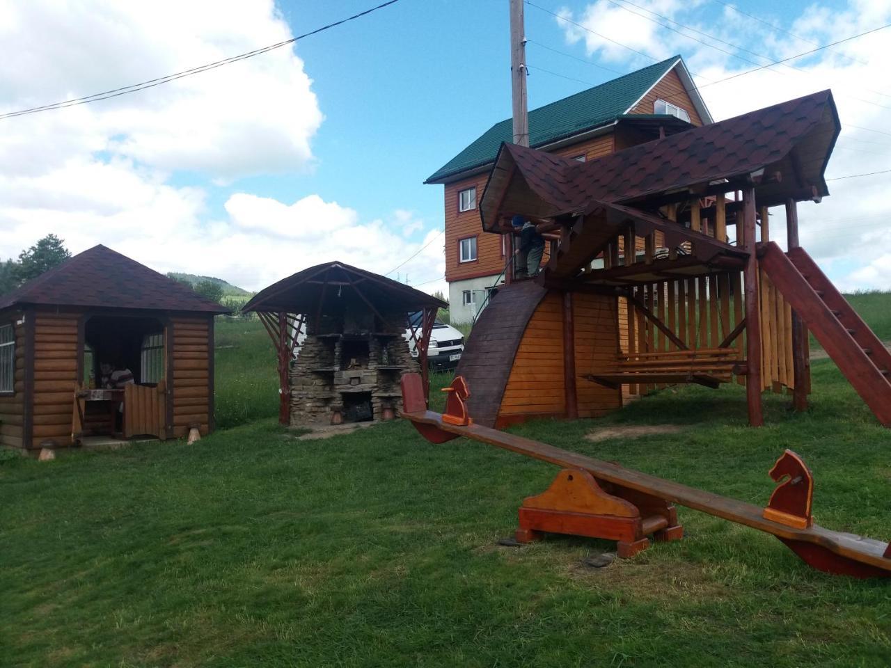 На Гірському Схилі Apartamento Slavske Exterior foto